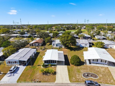 Looking to live in one of the most desirable 55 plus HOA's in on Brookridge Country Club in Florida - for sale on GolfHomes.com, golf home, golf lot