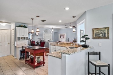 TURNKEY! BEAUTIFULLY DECORATED & FURNISHED! Open plan with two on Highlands Ridge Golf Course - South in Florida - for sale on GolfHomes.com, golf home, golf lot