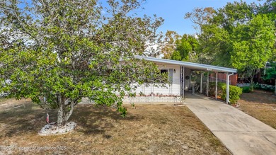 Welcome to this spacious 2-bedroom, 2-bathroom home situated in on High Point Golf Club, Inc. in Florida - for sale on GolfHomes.com, golf home, golf lot