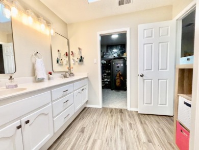 FANTABULOUS Southwestern Styled House with 3 bedrooms and 2 on Tierra Del Sol Golf Course in New Mexico - for sale on GolfHomes.com, golf home, golf lot