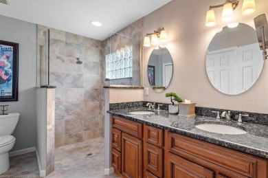 TURNKEY! BEAUTIFULLY DECORATED & FURNISHED! Open plan with two on Highlands Ridge Golf Course - South in Florida - for sale on GolfHomes.com, golf home, golf lot