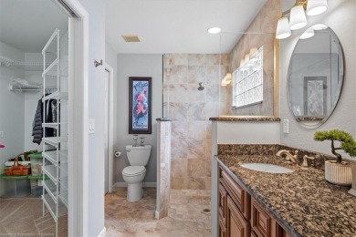 TURNKEY! BEAUTIFULLY DECORATED & FURNISHED! Open plan with two on Highlands Ridge Golf Course - South in Florida - for sale on GolfHomes.com, golf home, golf lot