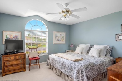 TURNKEY! BEAUTIFULLY DECORATED & FURNISHED! Open plan with two on Highlands Ridge Golf Course - South in Florida - for sale on GolfHomes.com, golf home, golf lot