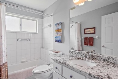 TURNKEY! BEAUTIFULLY DECORATED & FURNISHED! Open plan with two on Highlands Ridge Golf Course - South in Florida - for sale on GolfHomes.com, golf home, golf lot