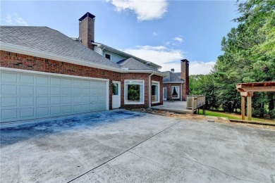 LOCATION! LOCATION! SOUGHT-AFTER POLO FIELDS COMMUNITY. HOME on Polo Golf and Country Club in Georgia - for sale on GolfHomes.com, golf home, golf lot