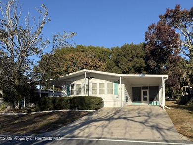 New Listing in the High Point Highly Desirable 55+ Golf on High Point Golf Club, Inc. in Florida - for sale on GolfHomes.com, golf home, golf lot