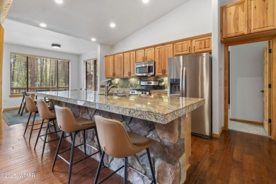 Set in Pinetop Lakes Plaza near Pinetop Lakes Golf & Country on Pinetop Lakes Country Club in Arizona - for sale on GolfHomes.com, golf home, golf lot