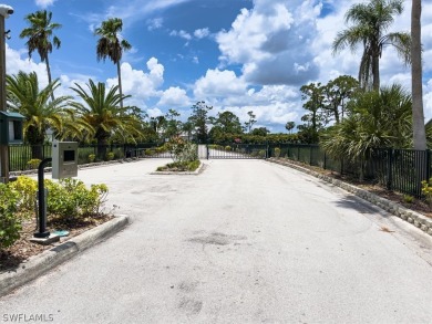 This is your opportunity to live in Marsh Pointe! This over on Riverbend Golf and Country Club in Florida - for sale on GolfHomes.com, golf home, golf lot