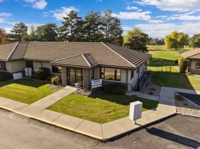 Exceptional professional condominium along the 10th fairway of on Buffalo Hill Golf Club in Montana - for sale on GolfHomes.com, golf home, golf lot