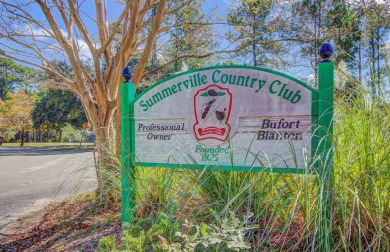 Discover the chance to make this executive home your own on  in South Carolina - for sale on GolfHomes.com, golf home, golf lot