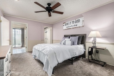 WELCOME HOME to this beautiful end-unit home! Boasting  2BR & 1 on Sun City Lakes West and East in Arizona - for sale on GolfHomes.com, golf home, golf lot