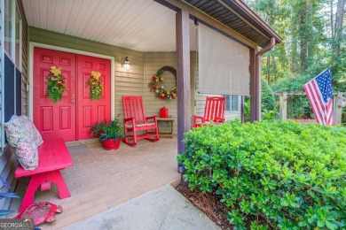 Well-maintained 3-bedroom & 3-bathroom stepless 2226 square foot on Turtle Cove Golf Course in Georgia - for sale on GolfHomes.com, golf home, golf lot