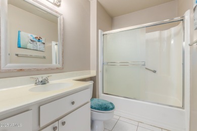 WELCOME HOME to this beautiful end-unit home! Boasting  2BR & 1 on Sun City Lakes West and East in Arizona - for sale on GolfHomes.com, golf home, golf lot