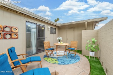 WELCOME HOME to this beautiful end-unit home! Boasting  2BR & 1 on Sun City Lakes West and East in Arizona - for sale on GolfHomes.com, golf home, golf lot