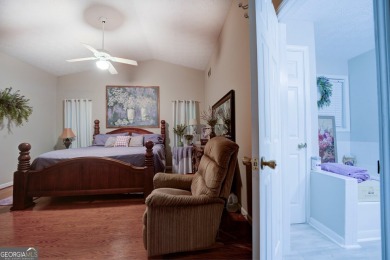 Well-maintained 3-bedroom & 3-bathroom stepless 2226 square foot on Turtle Cove Golf Course in Georgia - for sale on GolfHomes.com, golf home, golf lot