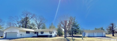 Move-In-Ready 3 Bedroom, 2 Bath Home on a Cul-de-sac with Golf on Pine Lakes Golf Course in Illinois - for sale on GolfHomes.com, golf home, golf lot