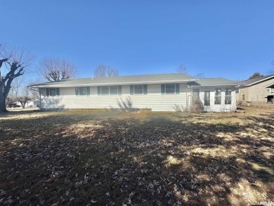 Move-In-Ready 3 Bedroom, 2 Bath Home on a Cul-de-sac with Golf on Pine Lakes Golf Course in Illinois - for sale on GolfHomes.com, golf home, golf lot