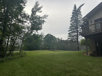 Enjoy golf course living in this comfortable 3 bed, 3 bath home on Michaywe Pines Course in Michigan - for sale on GolfHomes.com, golf home, golf lot