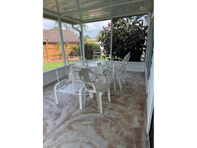Priced to sell at $42,500 Monthly lot rent is $706 assumable on Pine Lakes Country Club in Florida - for sale on GolfHomes.com, golf home, golf lot