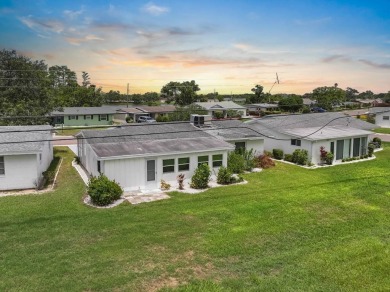 Adorable MOVE-IN READY 2-bedroom, 2-bathroom home with a POND on North Lakes Golf Course in Florida - for sale on GolfHomes.com, golf home, golf lot
