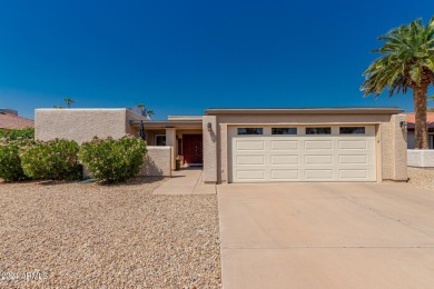 Well maintained 2 Bedroom plus Office/Craft Room - 2 Bath home on Cottonwood Country Club in Arizona - for sale on GolfHomes.com, golf home, golf lot