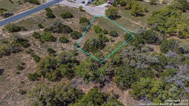 Welcome to 104 N Jerry Gray, a prime homesite located at the end on Vaaler Creek Golf Club in Texas - for sale on GolfHomes.com, golf home, golf lot