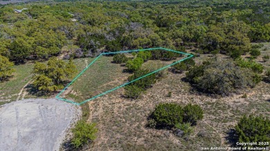 Welcome to 104 N Jerry Gray, a prime homesite located at the end on Vaaler Creek Golf Club in Texas - for sale on GolfHomes.com, golf home, golf lot
