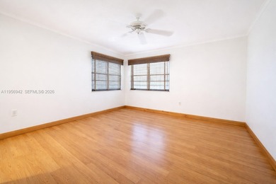 WOW! WHAT AN OPPORTUNITY -- PRICED TO SELL! Spacious 3-bedroom on Inverrary Country Club in Florida - for sale on GolfHomes.com, golf home, golf lot