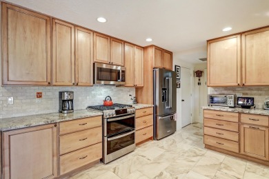 Beautifully updated corner-unit townhome in Villa Serena, within on The Canyon Club in New Mexico - for sale on GolfHomes.com, golf home, golf lot