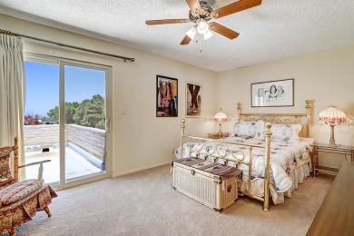 Beautifully updated corner-unit townhome in Villa Serena, within on The Canyon Club in New Mexico - for sale on GolfHomes.com, golf home, golf lot