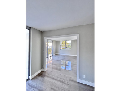 Impeccable 3BR/2BA corner unit in Palm-Aire! Completely on Palm-Aire Country Club and Resort - Palms in Florida - for sale on GolfHomes.com, golf home, golf lot