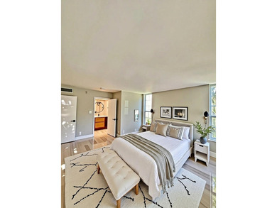 Impeccable 3BR/2BA corner unit in Palm-Aire! Completely on Palm-Aire Country Club and Resort - Palms in Florida - for sale on GolfHomes.com, golf home, golf lot