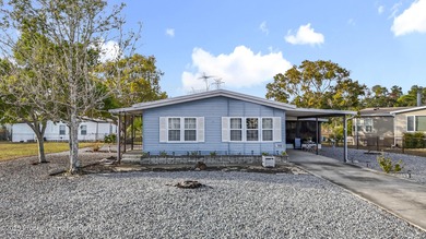 BRAND NEW ROOF TO BE INSTALLED PRIOR TO CLOSING. Welcome to this on Brookridge Country Club in Florida - for sale on GolfHomes.com, golf home, golf lot
