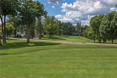 Minnetonka Beach 2 Story! Awesome floor plan that is spacious on Lafayette Club in Minnesota - for sale on GolfHomes.com, golf home, golf lot