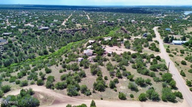 Welcome to this stunning piece of vacant residential land on Silver Creek Golf Club in Arizona - for sale on GolfHomes.com, golf home, golf lot