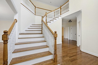 Luxury, convenient, spacious and quiet. All are included with on London Downs Golf Club in Virginia - for sale on GolfHomes.com, golf home, golf lot