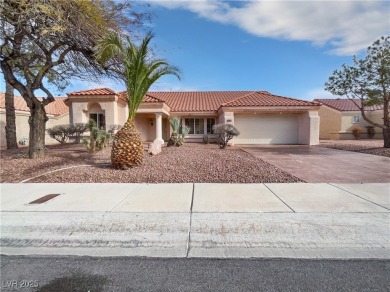 Welcome to this charming property with a natural color palette on Highland Falls Golf Club in Nevada - for sale on GolfHomes.com, golf home, golf lot