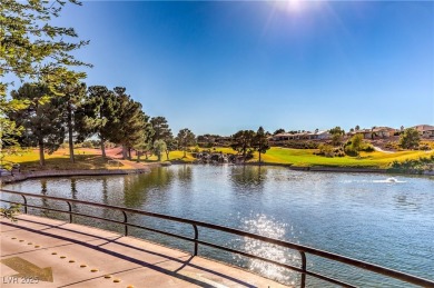 Nice single-story 2 bed, 2 bath townhome in Sun City Summerlin on Highland Falls Golf Club in Nevada - for sale on GolfHomes.com, golf home, golf lot