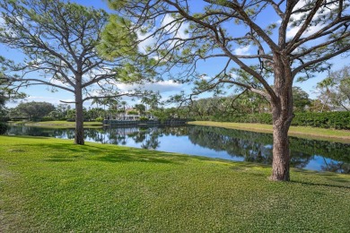 111 Caballo Lane on The Loxahatchee Club in Florida - for sale on GolfHomes.com, golf home, golf lot