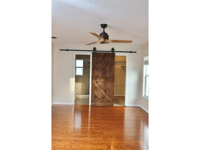 Under contract-accepting backup offers. Welcome to this charming on Tuscawilla Country Club in Florida - for sale on GolfHomes.com, golf home, golf lot