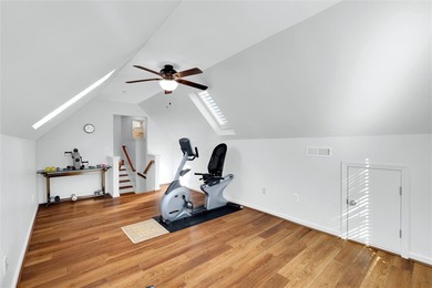 Welcome to this move in ready townhome located in the desirable on Cobbs Glen Country Club in South Carolina - for sale on GolfHomes.com, golf home, golf lot