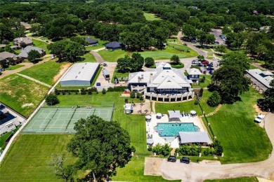 Absolute dream quarter acre golf course lot located in the on Pinnacle Golf and Boat Club in Texas - for sale on GolfHomes.com, golf home, golf lot
