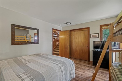 Welcome to 10% ownership in a beautifully updated Wildflower on Sunriver Woodlands Golf Course in Oregon - for sale on GolfHomes.com, golf home, golf lot