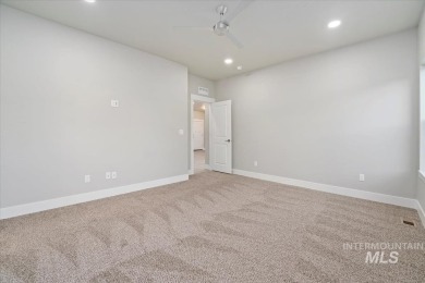 Step into comfort and convenience with this brand new custom on Hunters Point Golf Club in Idaho - for sale on GolfHomes.com, golf home, golf lot