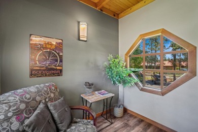 Welcome to 10% ownership in a beautifully updated Wildflower on Sunriver Woodlands Golf Course in Oregon - for sale on GolfHomes.com, golf home, golf lot