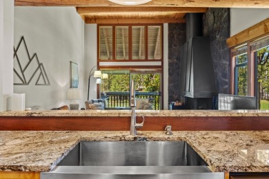 Welcome to 10% ownership in a beautifully updated Wildflower on Sunriver Woodlands Golf Course in Oregon - for sale on GolfHomes.com, golf home, golf lot
