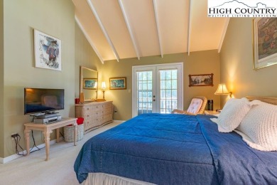 Charming, serene mountain home on Beech mountain with a LEVEL on Beech Mountain Club in North Carolina - for sale on GolfHomes.com, golf home, golf lot