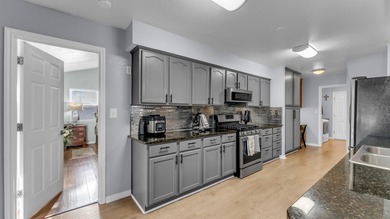 ****THIS HOME HAS AN ASSUMABLE 2.37% Mortgage Loan (upon on Delaware Springs Golf Course in Texas - for sale on GolfHomes.com, golf home, golf lot