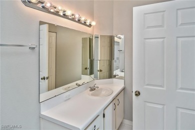 Spacious and updated 2/2 floor plan with private interior on Gateway Golf and Country Club in Florida - for sale on GolfHomes.com, golf home, golf lot
