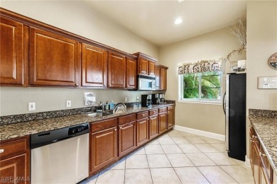 Spacious and updated 2/2 floor plan with private interior on Gateway Golf and Country Club in Florida - for sale on GolfHomes.com, golf home, golf lot